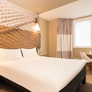Ibis Gare Du Nord Chateau Landon 10eme 3*, Paris France