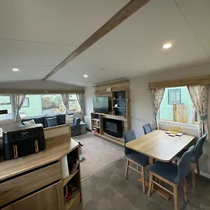 Holiday home Appleblossom Lodge, Lido Leisure Park,, Knaresborough